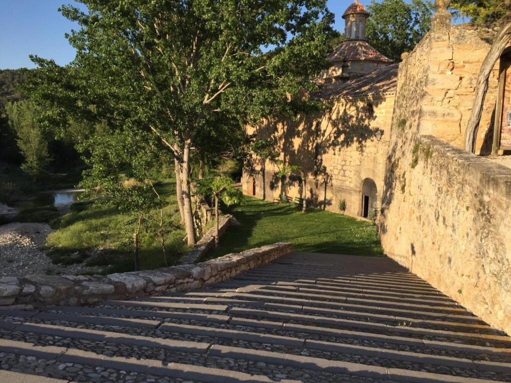 Hotel Hospedería Virgen De La Fuente Peñarroya de Tastavins Exterior foto
